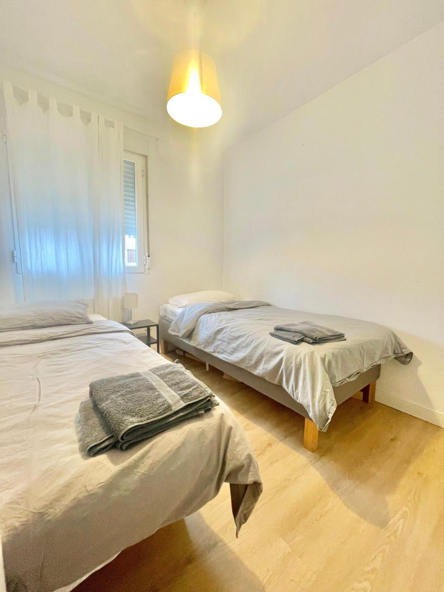 Piso Acogedor Y Tranquilo - Junto A Ifema Y Aerop. Apartment Madrid Bagian luar foto