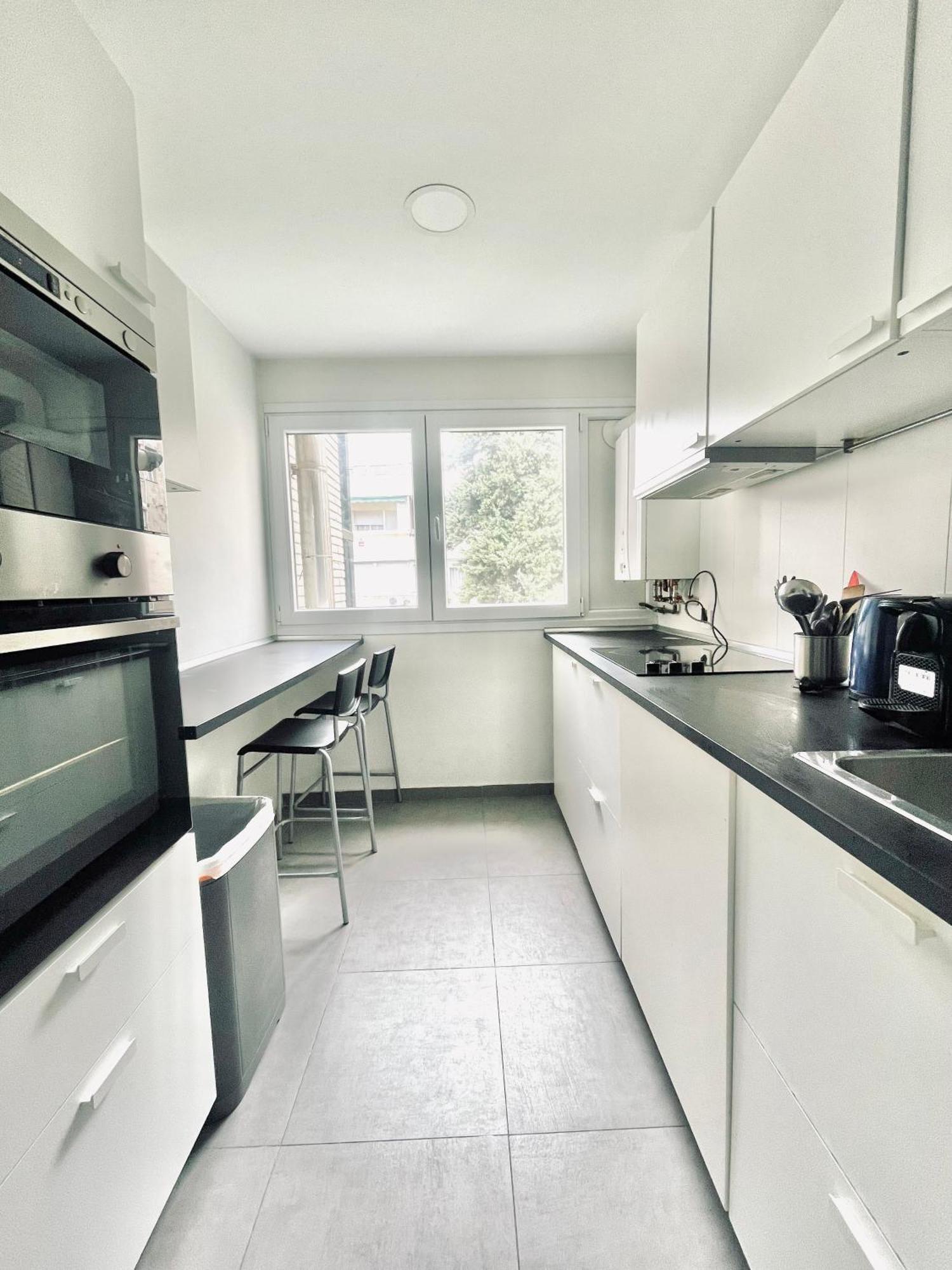 Piso Acogedor Y Tranquilo - Junto A Ifema Y Aerop. Apartment Madrid Bagian luar foto
