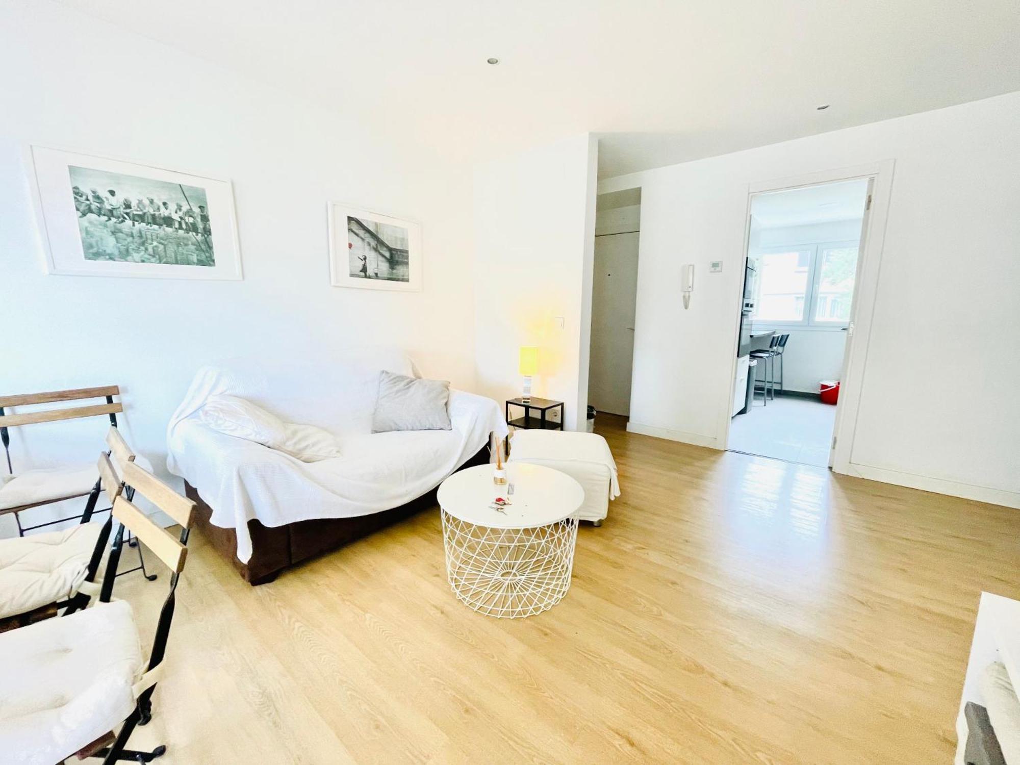 Piso Acogedor Y Tranquilo - Junto A Ifema Y Aerop. Apartment Madrid Bagian luar foto